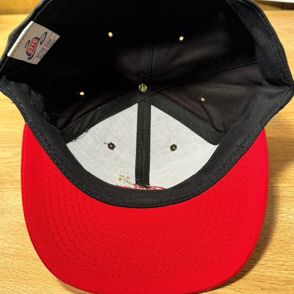Vintage Galaxy Diner Snapback‎ Trucker Hat Black Red